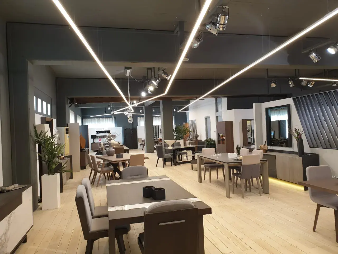 Cover foto voor Verlichting: Een Essentieel Stijlelement